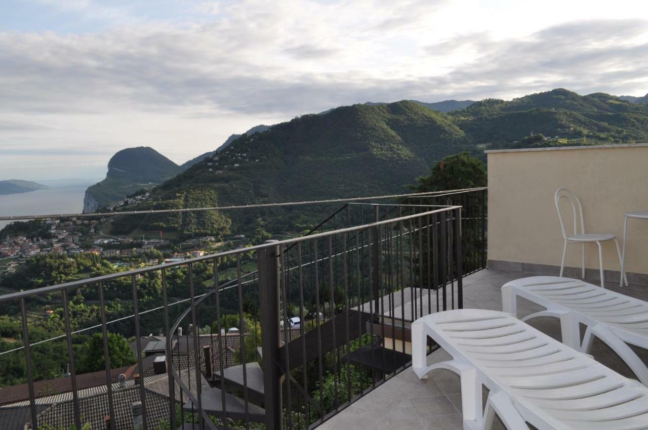 Holiday Home Near Monte Baldo In Tremosine Sul Garda Zewnętrze zdjęcie
